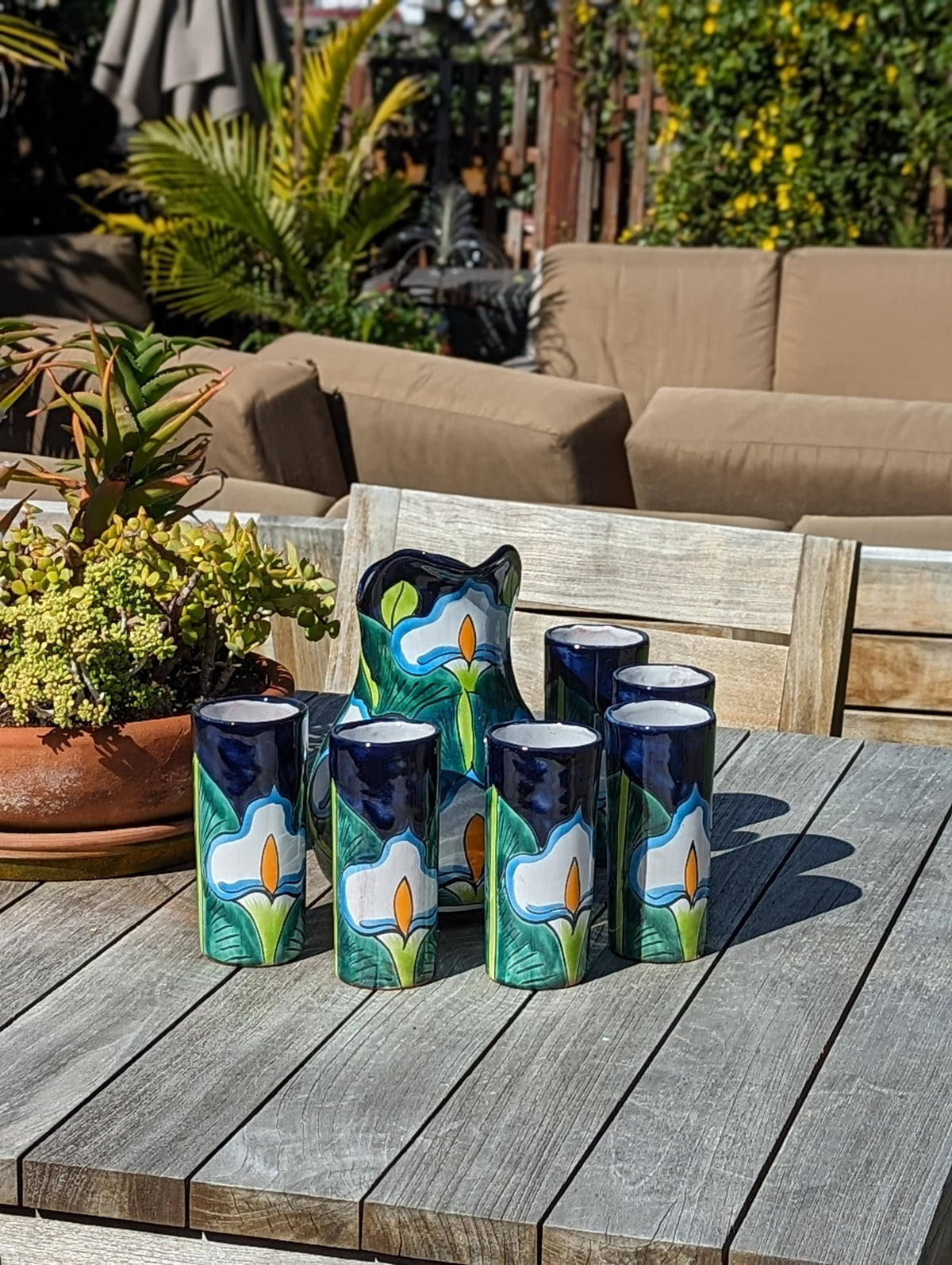 Talavera Ceramic Pitcher & Six Glasses, Handmade Mexican Pottery, Ceramic Water Pitcher Set for the Kitchen or Dining Room or Outdoor Picnic